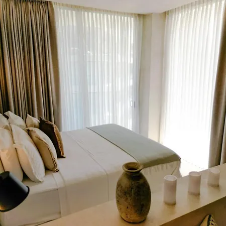 Apartamento En Serena Del Mar *