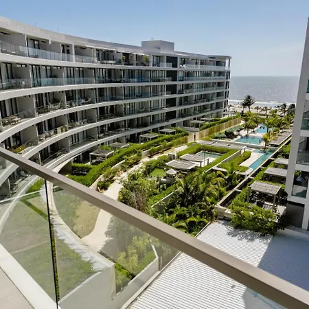 En Serena Del Mar